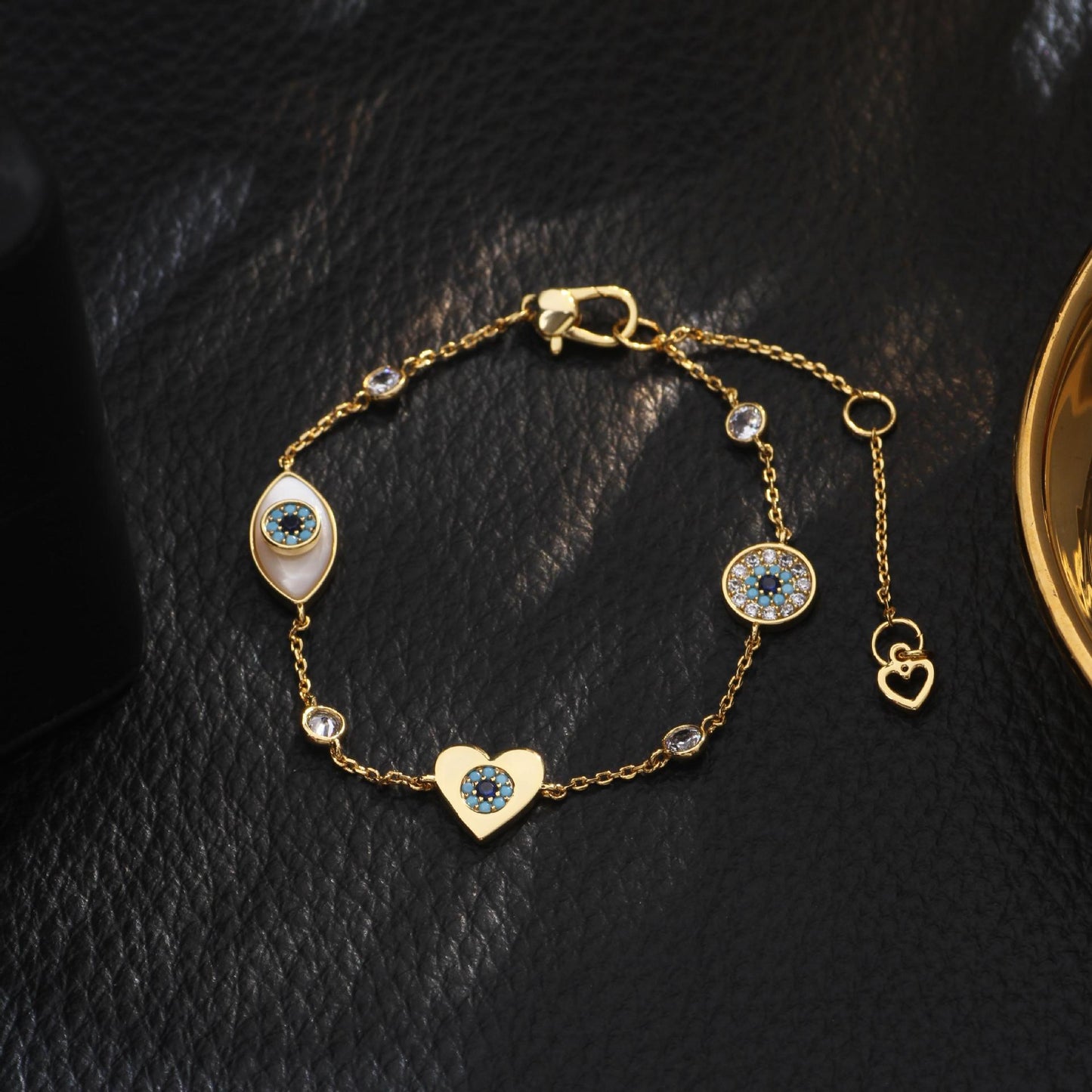 White Shell Evil Eye Bracelet