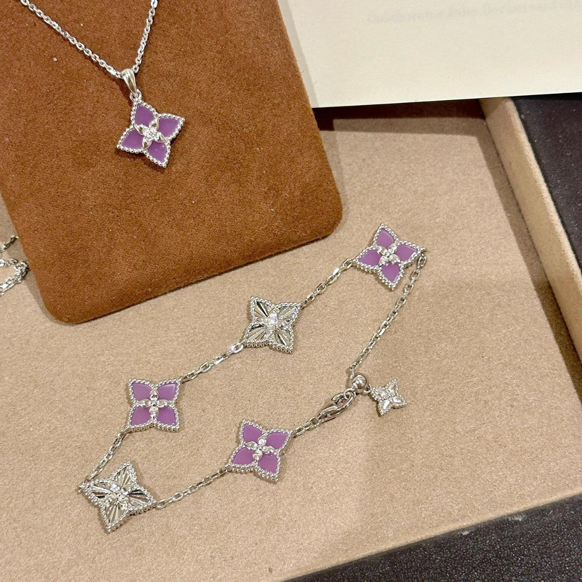 New Jewelry Laser Flower Bracelet
