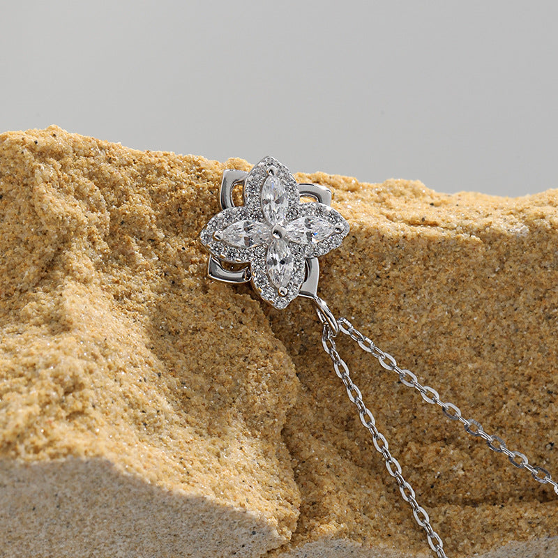 925 Sterling Silver Clover - Shaped Zircon Pendant Necklace