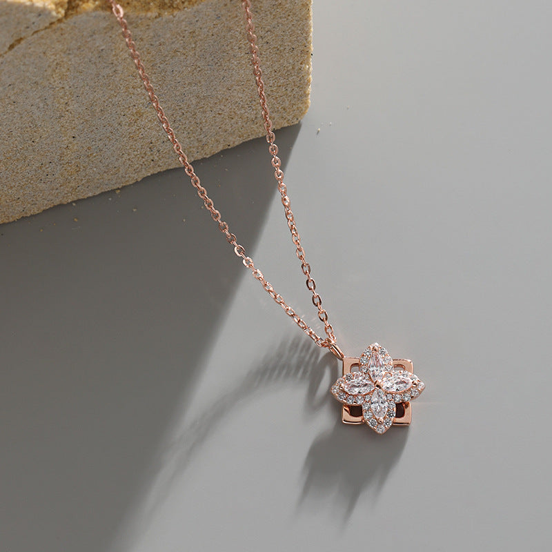 925 Sterling Silver Clover - Shaped Zircon Pendant Necklace