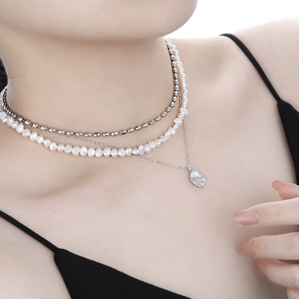925 Sterling Silver Star - Inlaid Oval Pendant Necklace