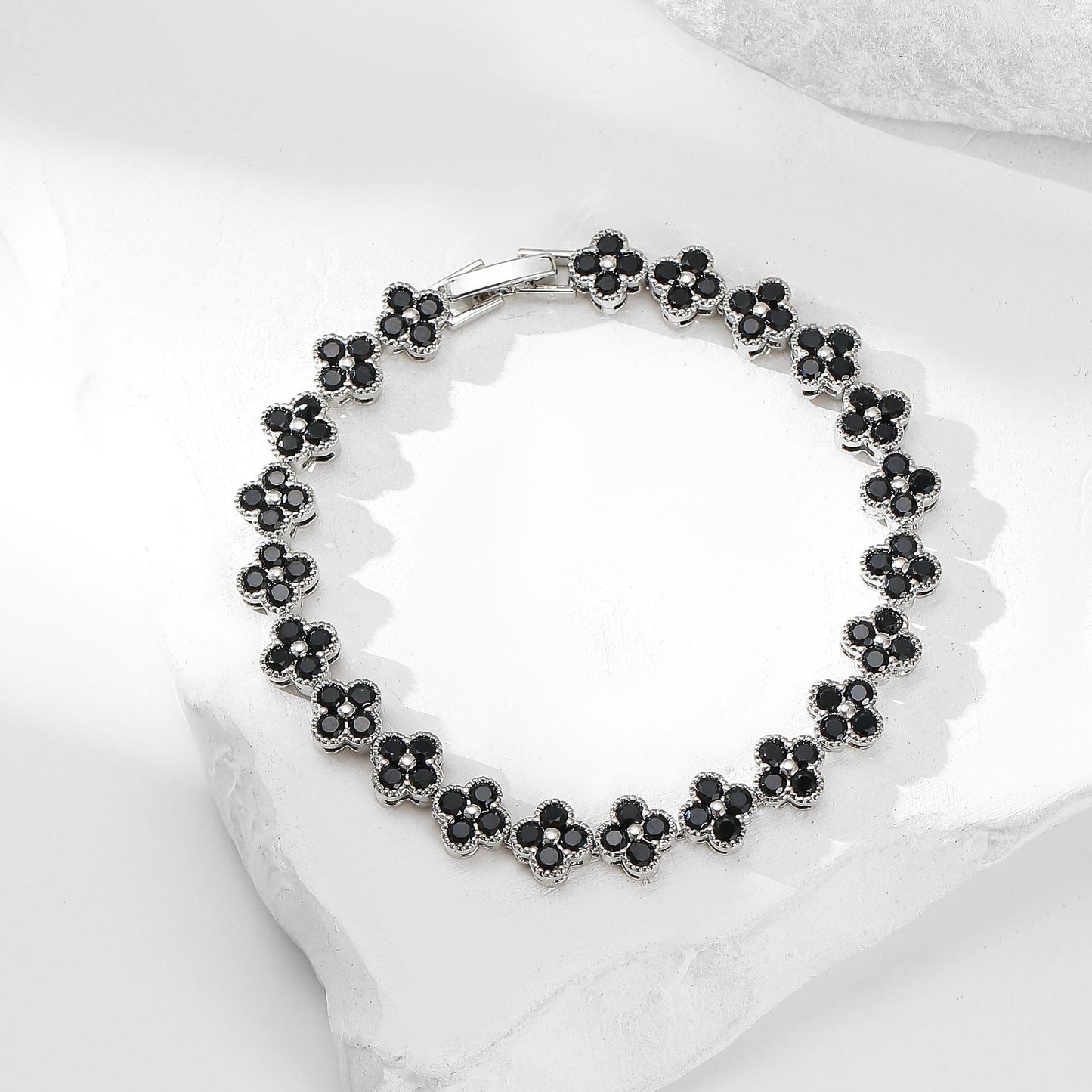 Live broadcast room four-leaf clover full diamond bracelet
