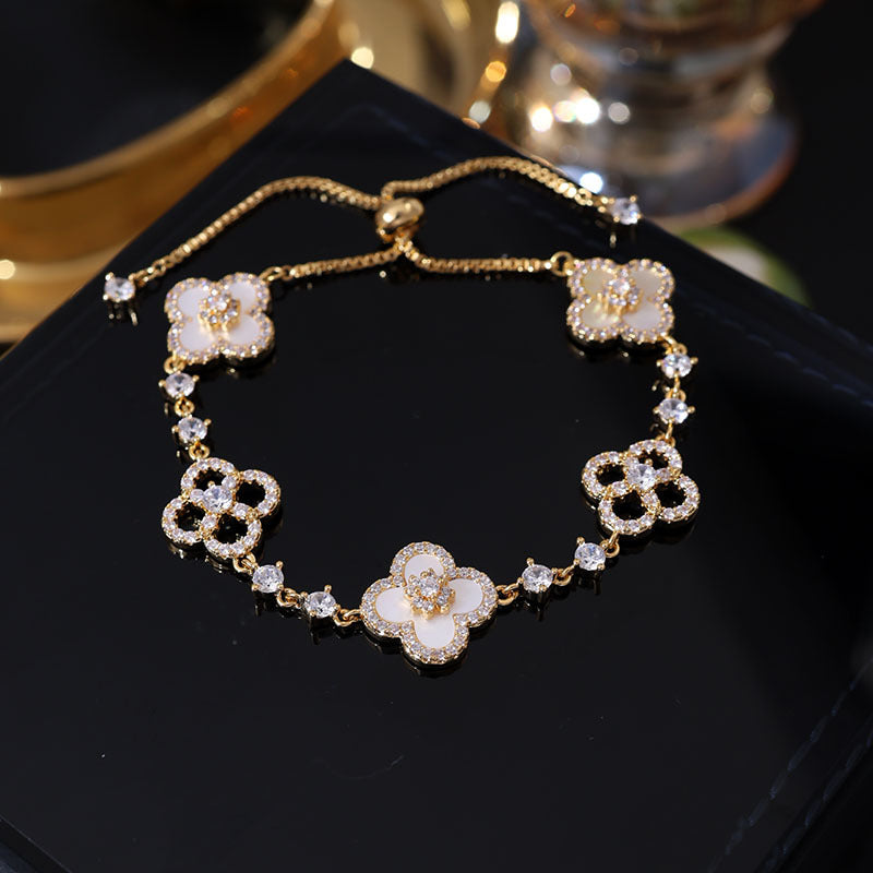 Four-petal zircon lucky four-leaf clover flower bracelet