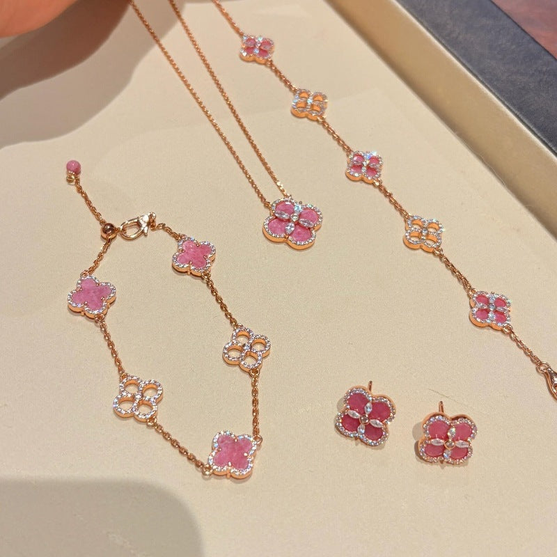 Four-leaf clover mother-of-pearl zircon flower bracelet