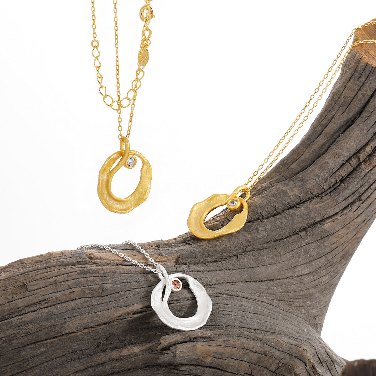 Abstract Circle Charm Silver Necklace