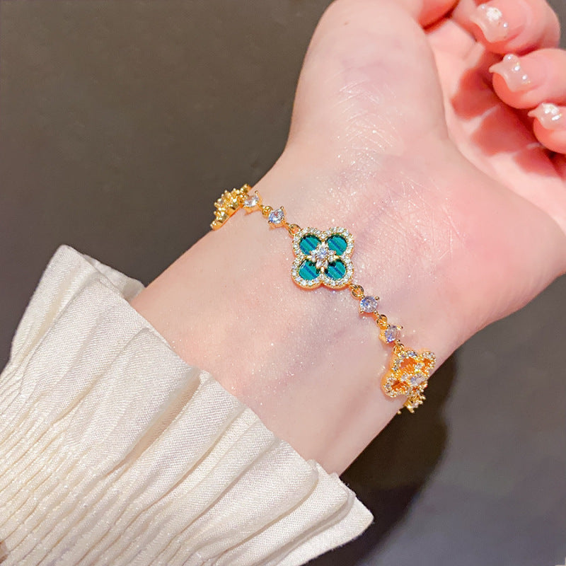 Four-leaf clover mother-of-pearl zircon flower bracelet