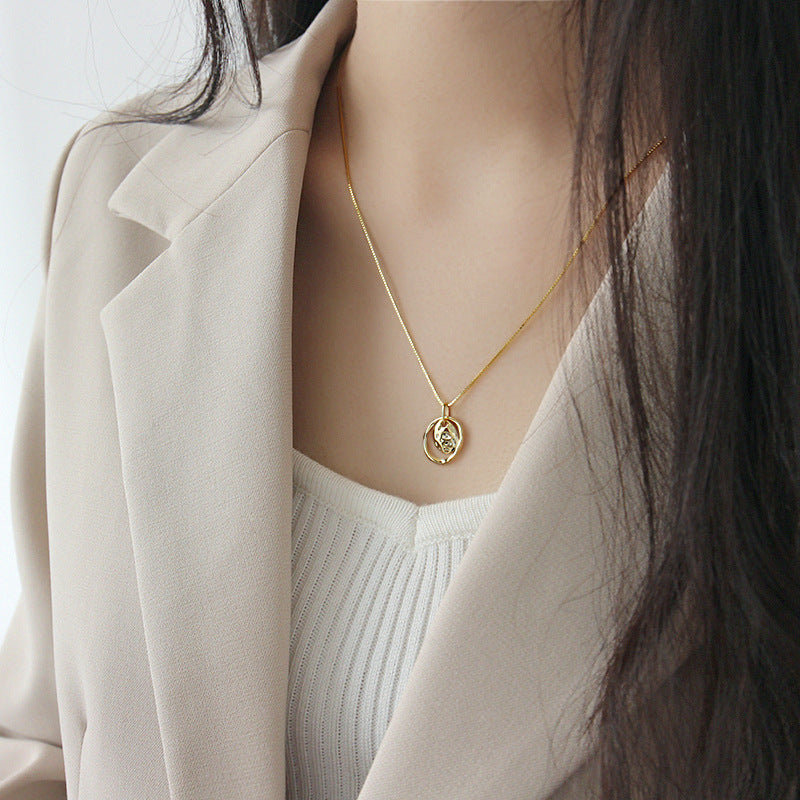 925 Sterling Silver Interlocking Circle Pendant Necklace
