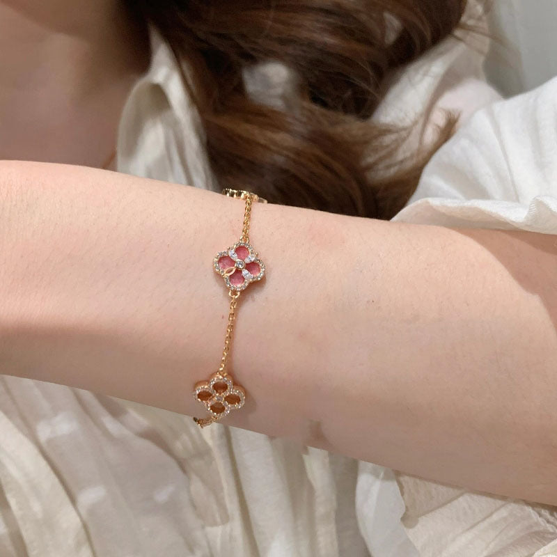 Four-leaf clover mother-of-pearl zircon flower bracelet